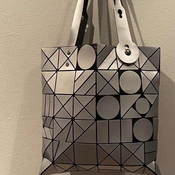 silver geometric bag